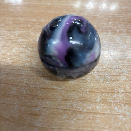 Bouncy ball lip gloss
