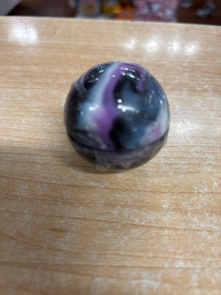 Bouncy ball lip gloss