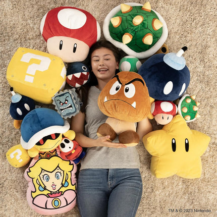 SMB Mega Plush Super Star