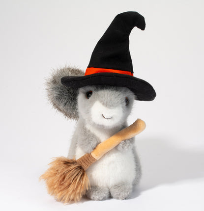 Squirrel Witch 8.5"